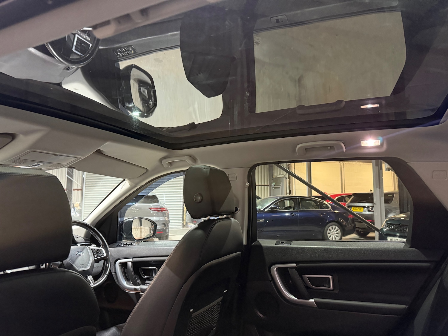Used Land Rover Discovery Sport 2016 for sale - 76090062: Photo 17