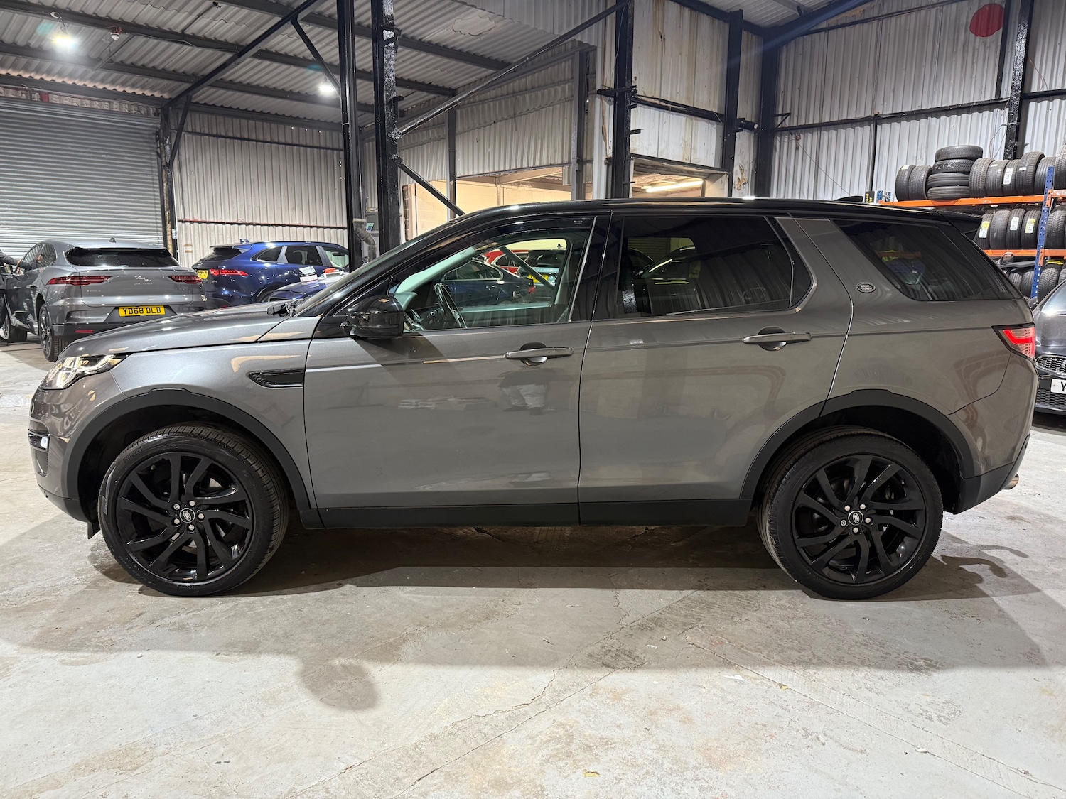 Used Land Rover Discovery Sport 2016 for sale - 76090062: Photo 5
