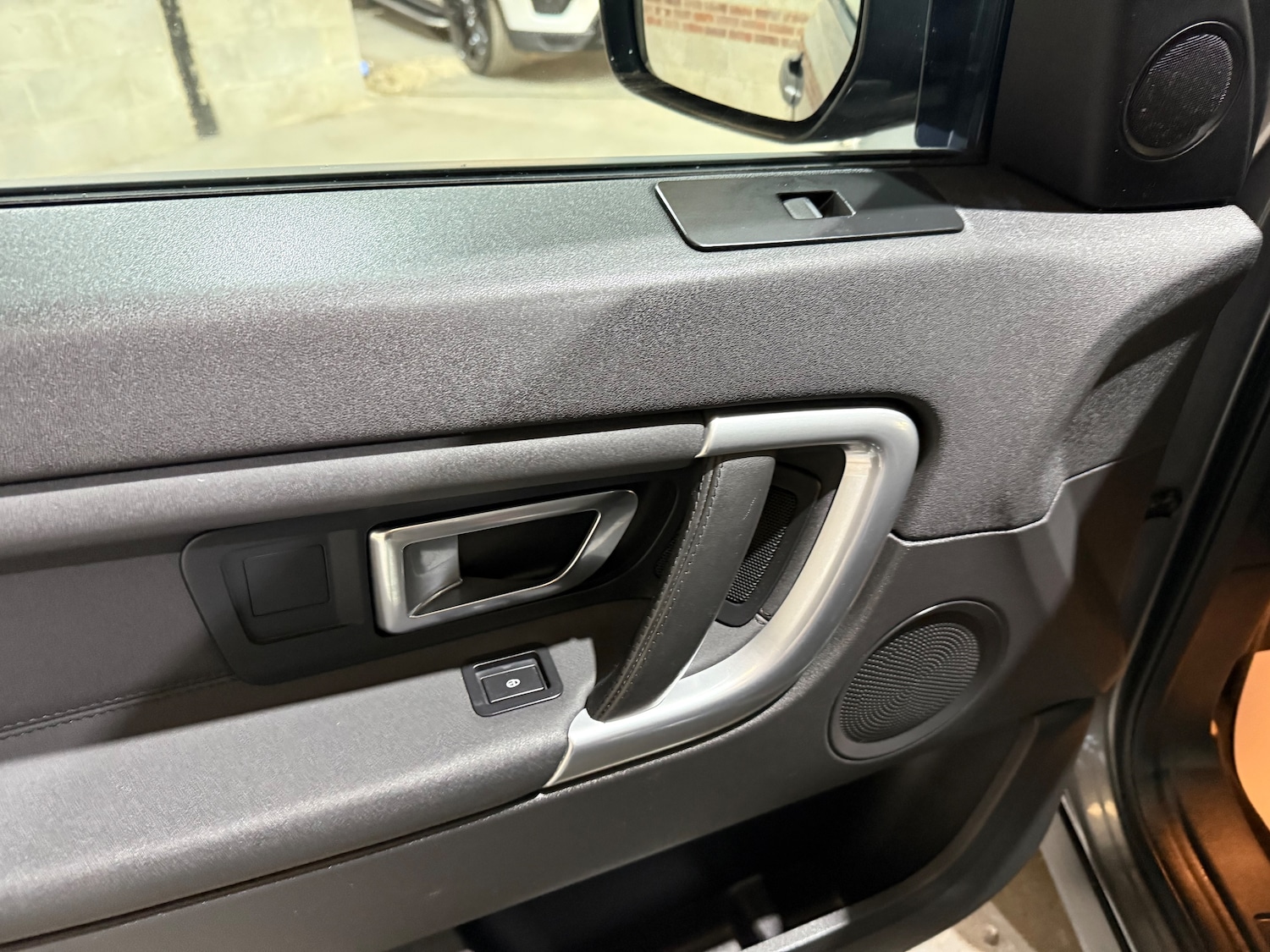 Used Land Rover Discovery Sport 2016 for sale - 76090062: Photo 8