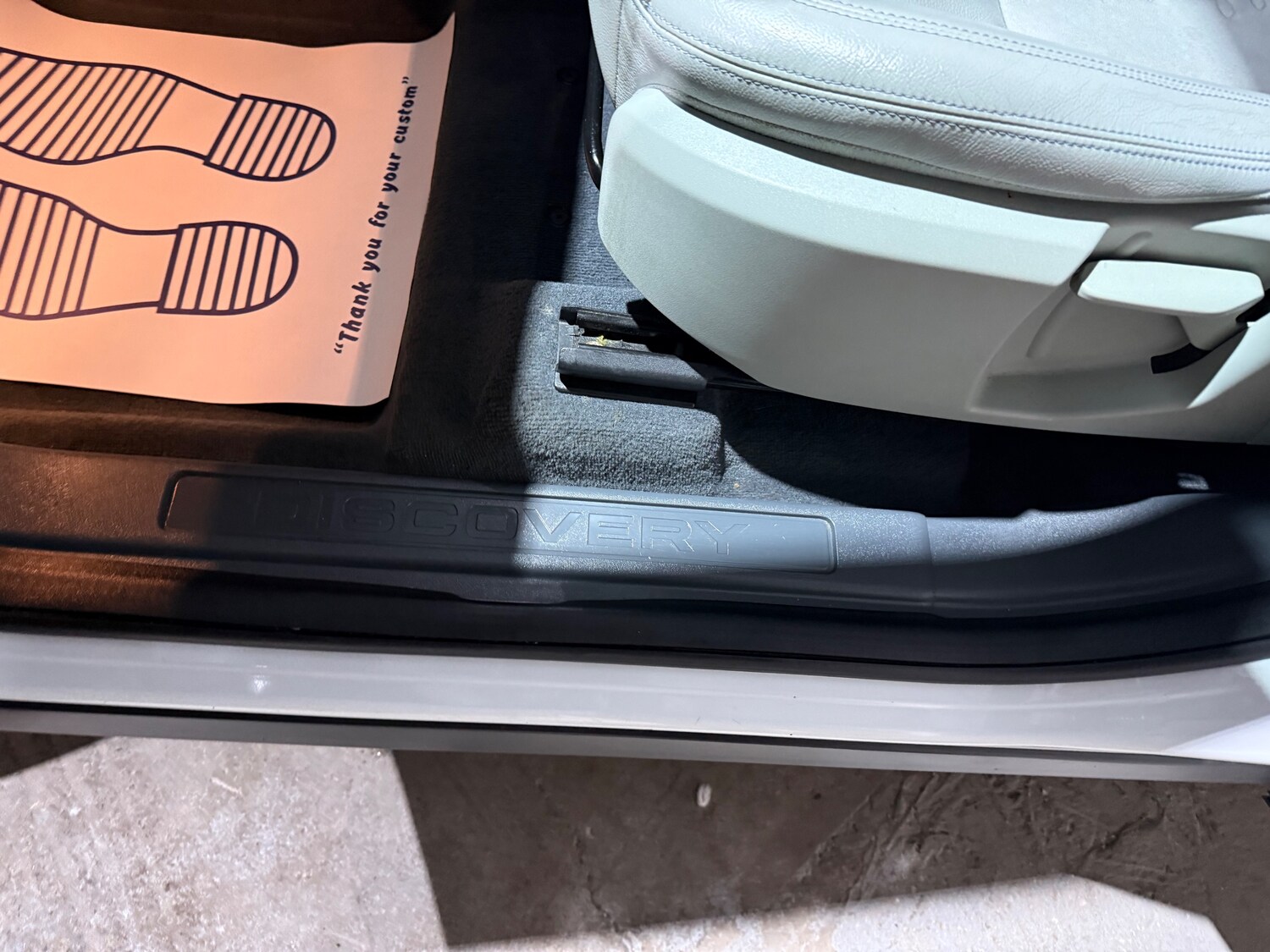 Used Land Rover Discovery Sport 2017 for sale - 77428289: Photo 12