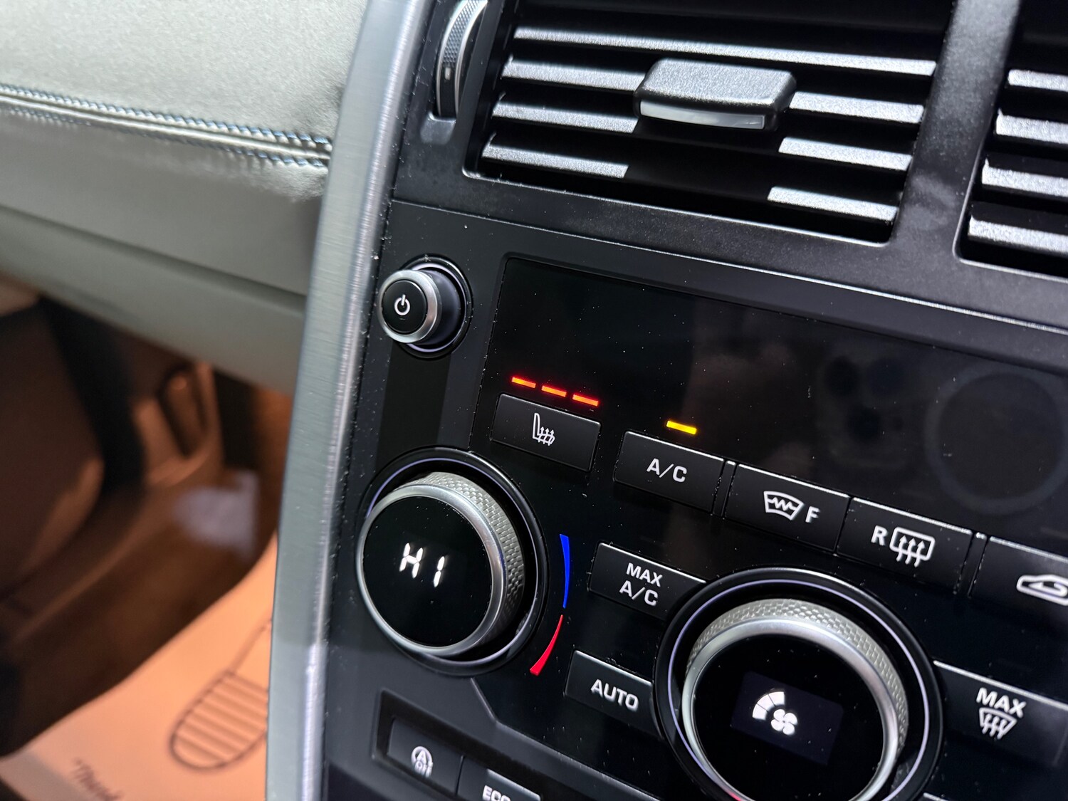 Used Land Rover Discovery Sport 2017 for sale - 77428289: Photo 41