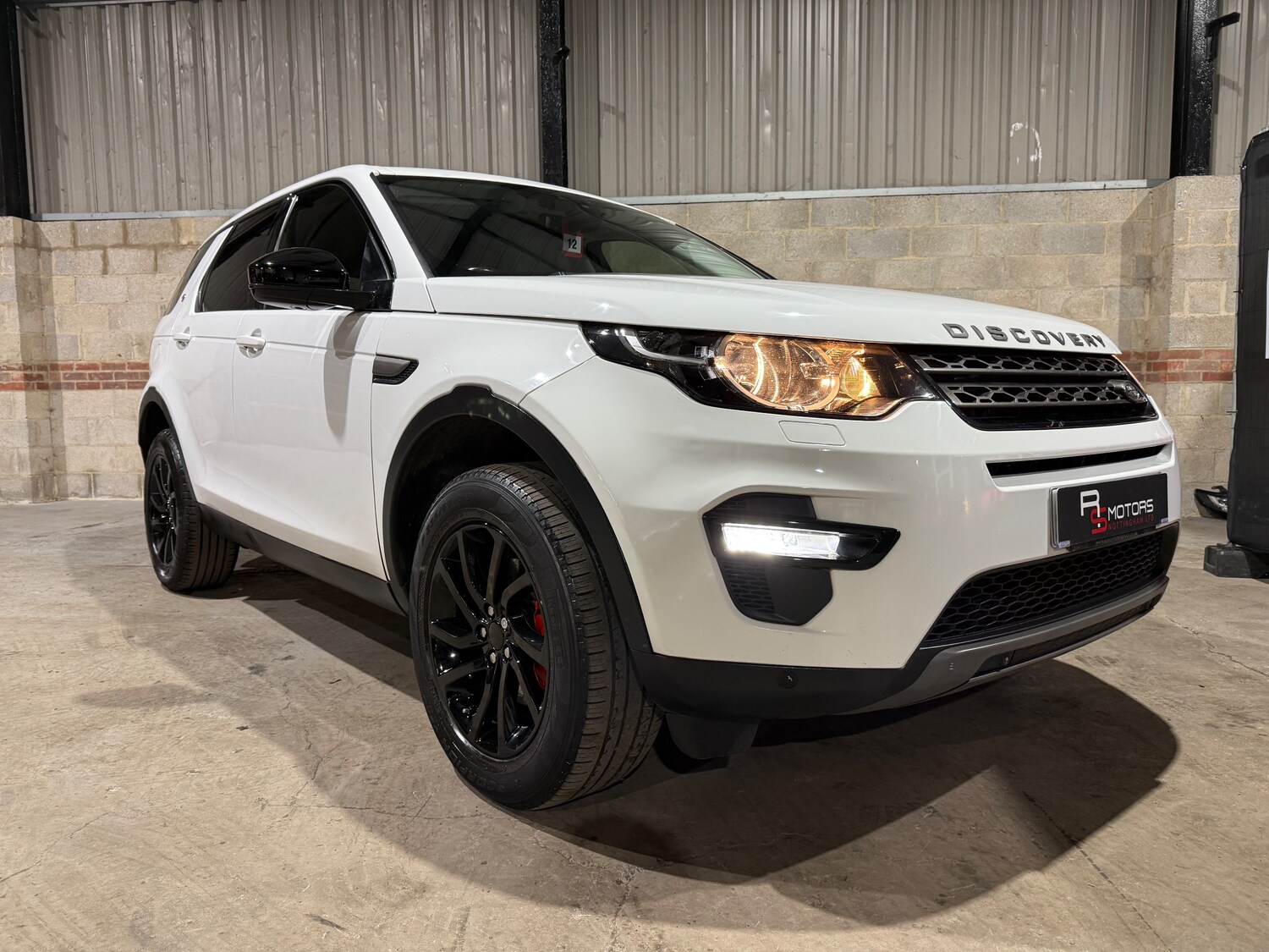 Used Land Rover Discovery Sport 2017 for sale - 77428289: Photo 49