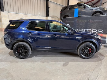 Used Land Rover Discovery Sport 2016 for sale - 78385504: Photo