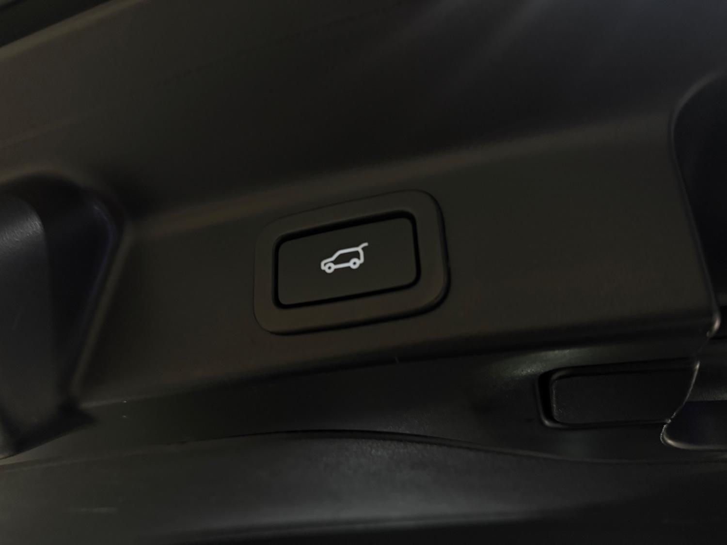 Used Jaguar F-Pace 2017 for sale - 76023867: Photo 17