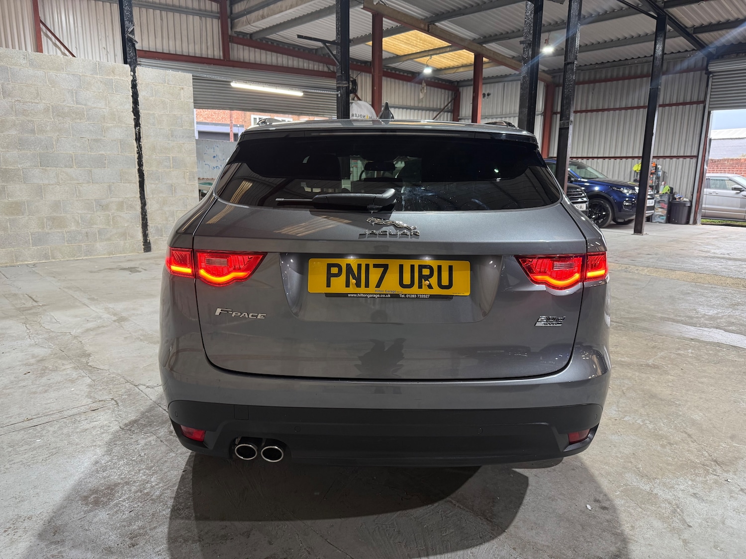 Used Jaguar F-Pace 2017 for sale - 76023867: Photo 4