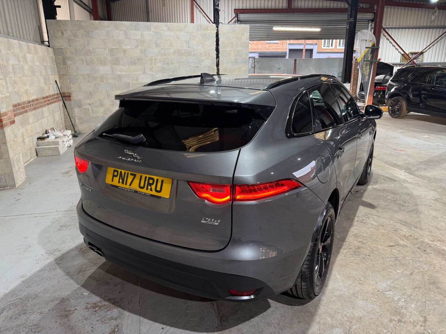 Used Jaguar F-Pace 2017 for sale - 76023867: Photo 45