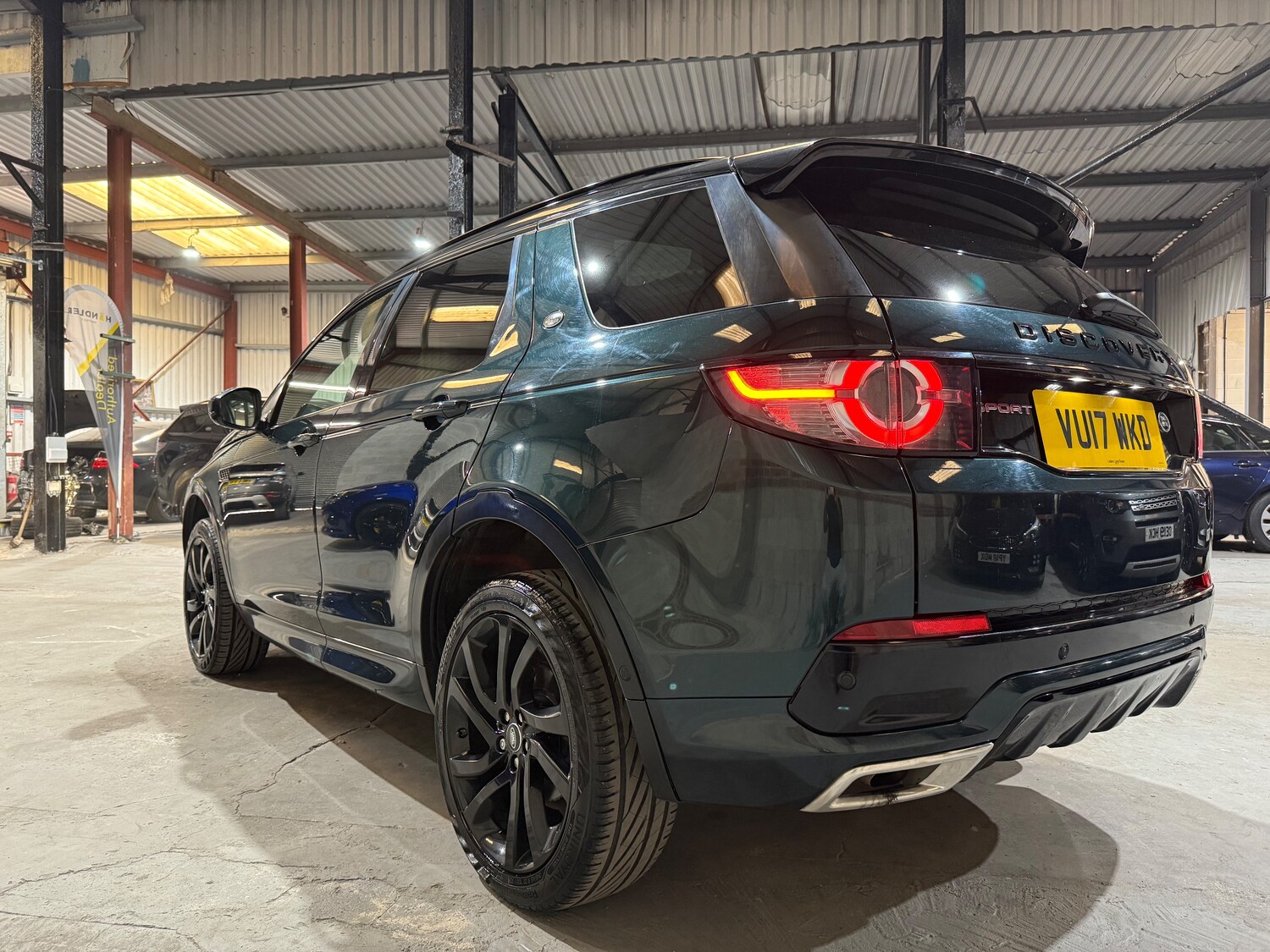 Used Land Rover Discovery Sport 2017 for sale - 77946252: Photo 11