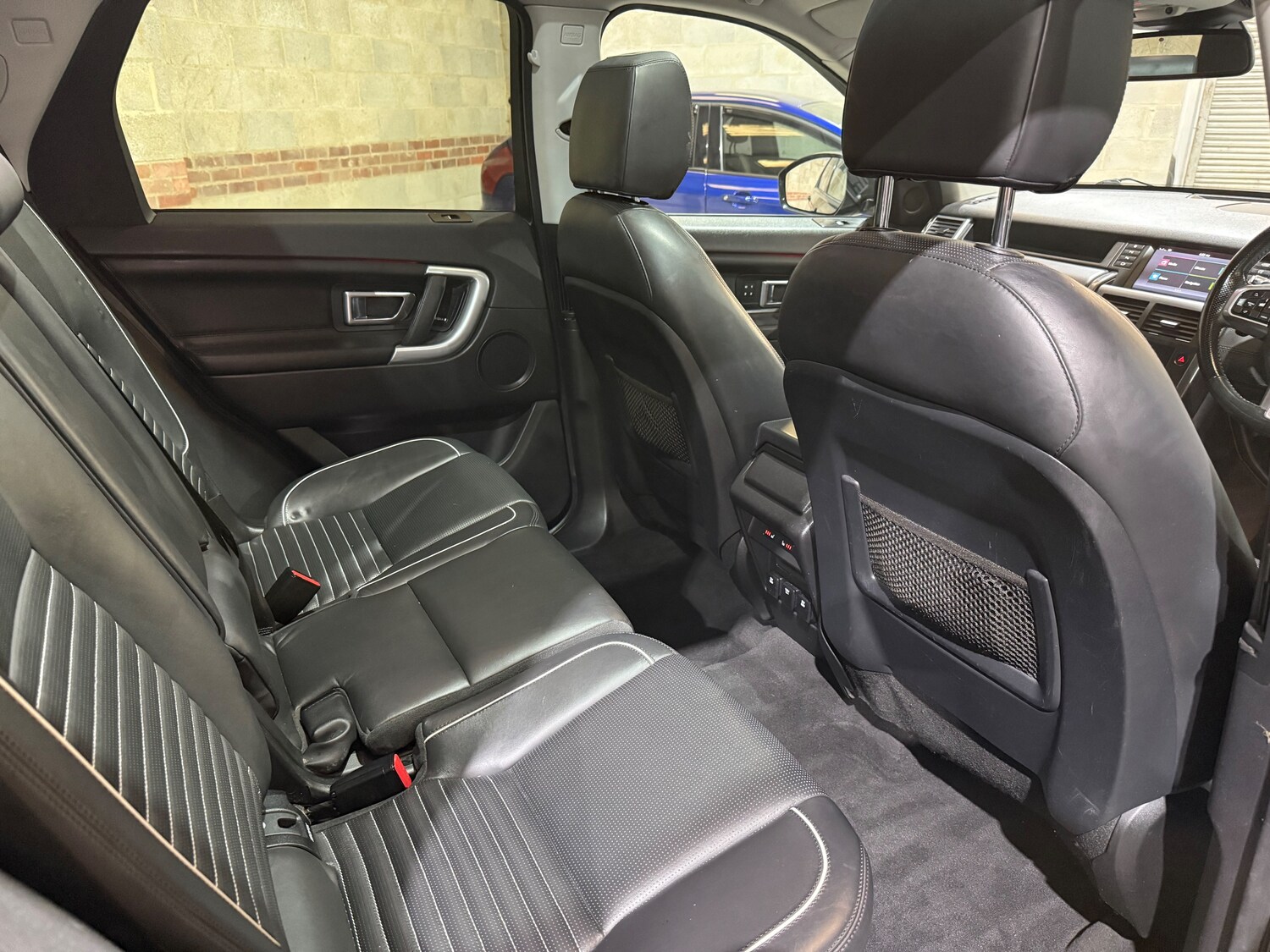 Used Land Rover Discovery Sport 2017 for sale - 77946252: Photo 31