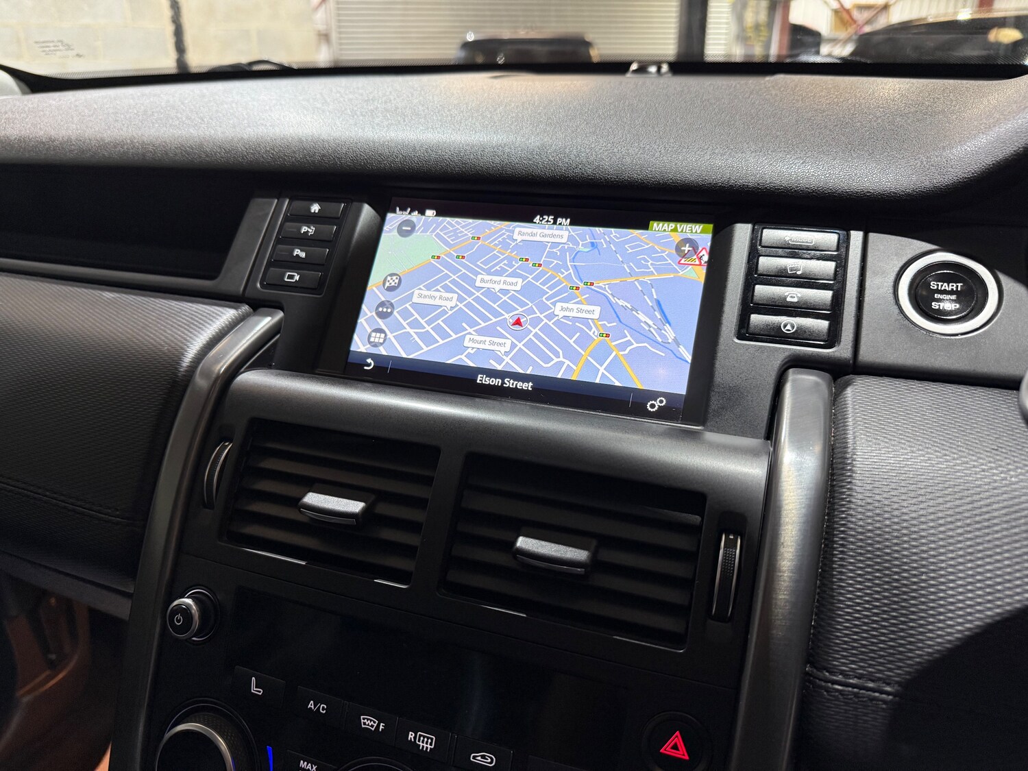 Used Land Rover Discovery Sport 2017 for sale - 77946252: Photo 52