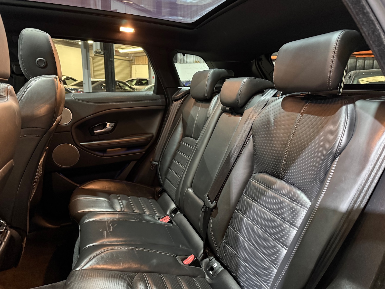 Used Land Rover Range Rover Evoque 2017 for sale - 76739377: Photo 16