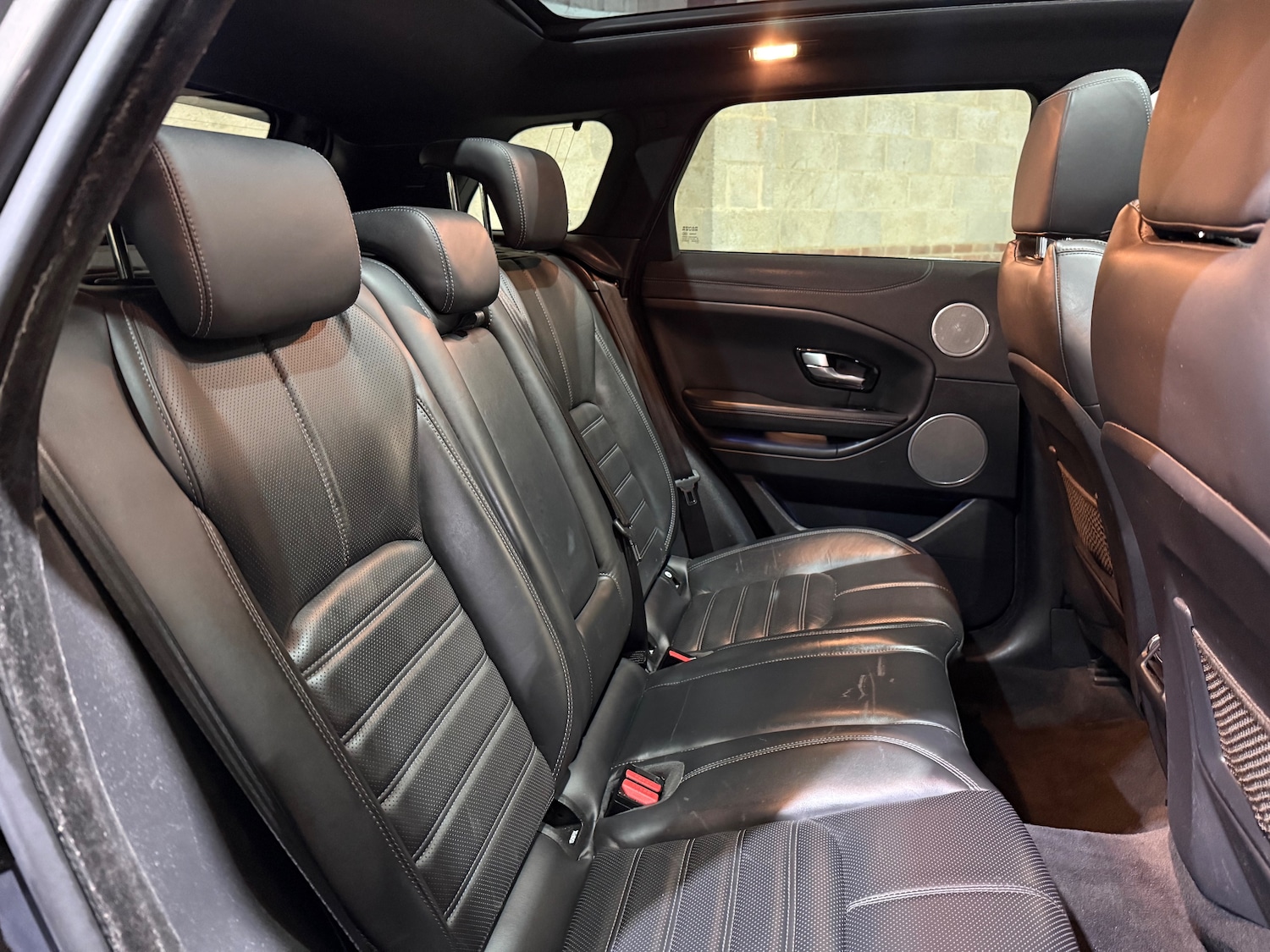 Used Land Rover Range Rover Evoque 2017 for sale - 76739377: Photo 21