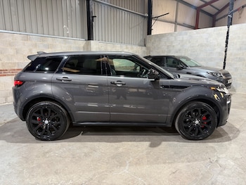 Used Land Rover Range Rover Evoque 2017 for sale - 76739377: Photo