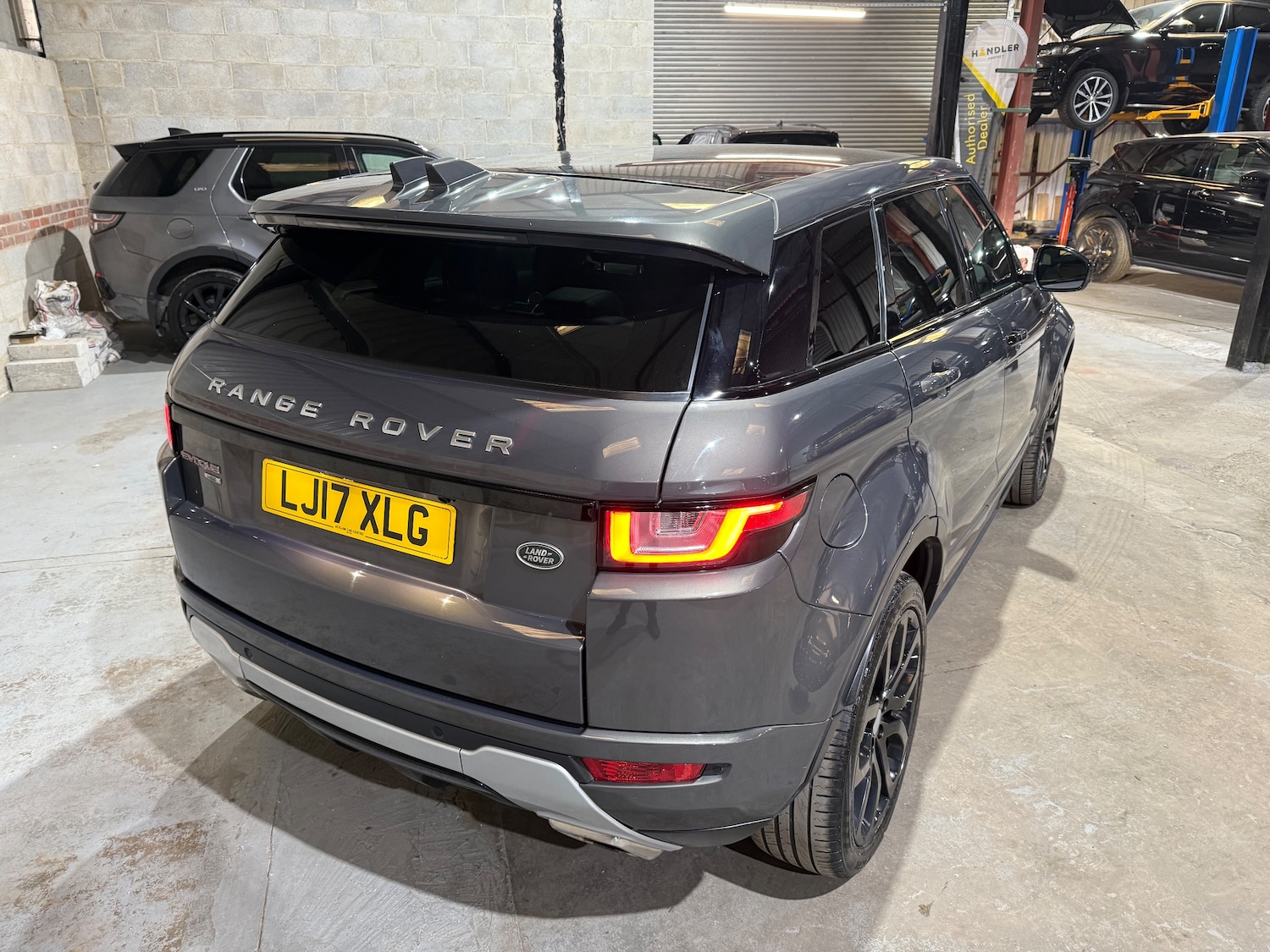 Used Land Rover Range Rover Evoque 2017 for sale - 76739377: Photo 46