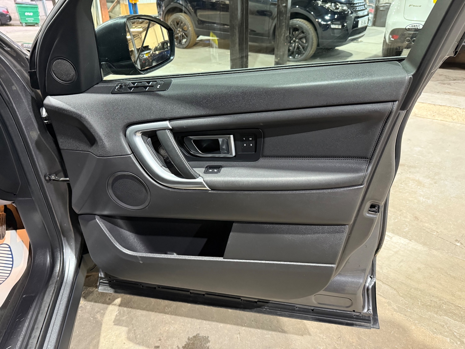 Used Land Rover Discovery Sport 2016 for sale - 77779450: Photo 22