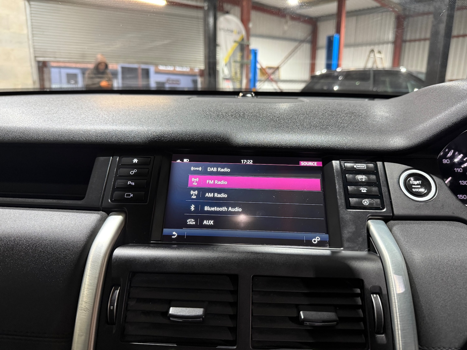 Used Land Rover Discovery Sport 2016 for sale - 77779450: Photo 40