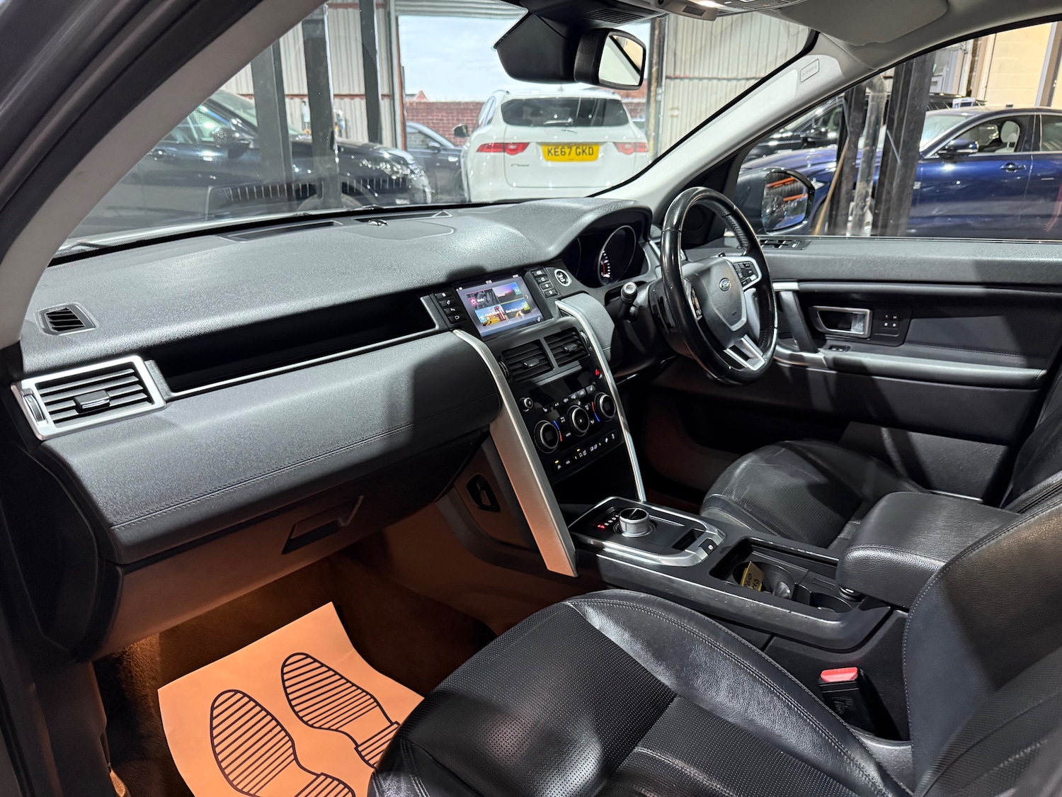 Used Land Rover Discovery Sport 2016 for sale - 77779450: Photo 9