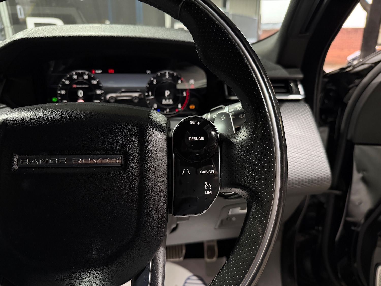 Used Land Rover Range Rover Velar for sale - 77256547: Photo 31