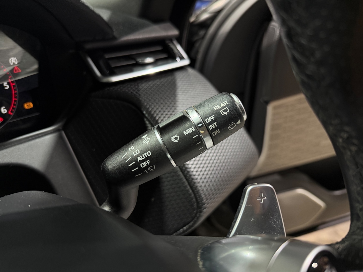 Used Land Rover Range Rover Velar for sale - 77256547: Photo 35