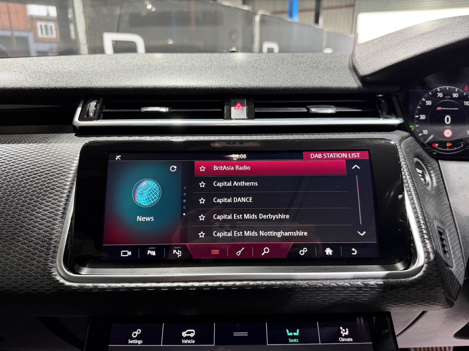 Used Land Rover Range Rover Velar for sale - 77256547: Photo 46