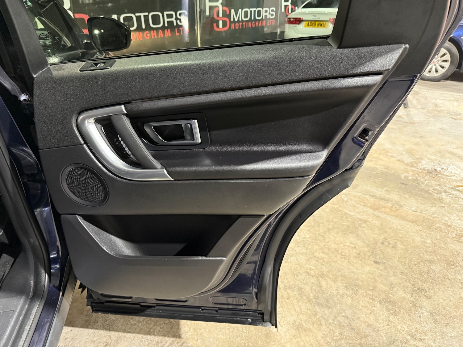 Used Land Rover Discovery Sport 2018 for sale - 77512730: Photo 17