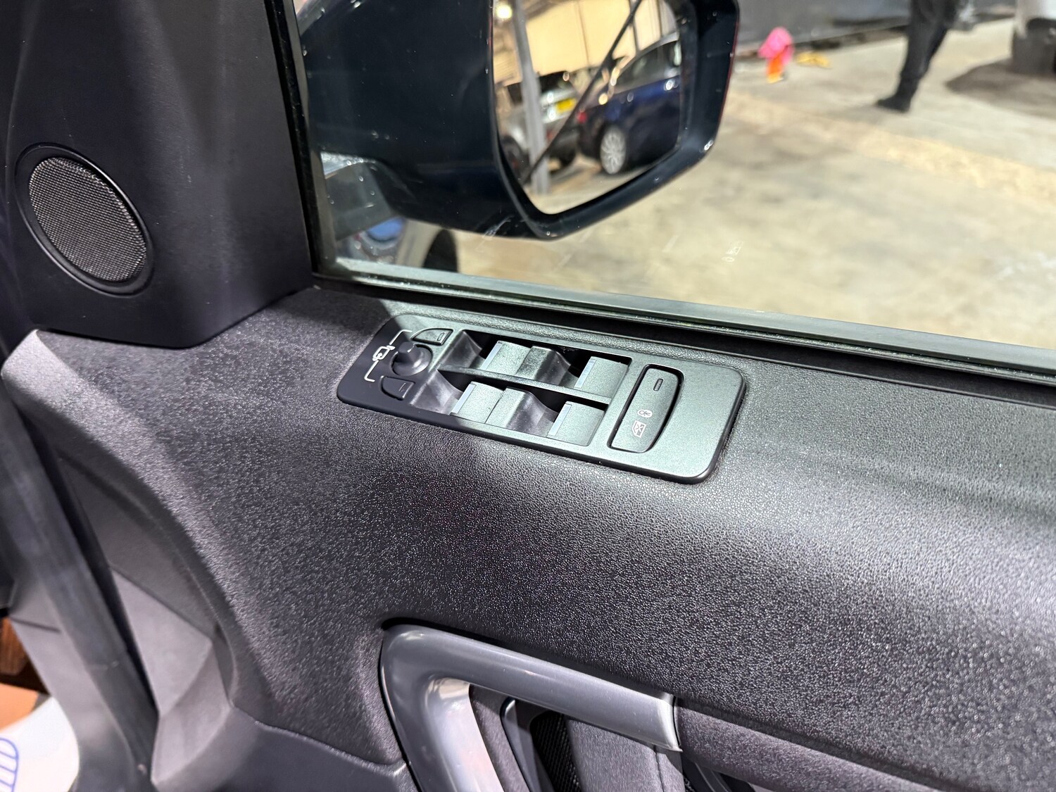 Used Land Rover Discovery Sport 2018 for sale - 77512730: Photo 22