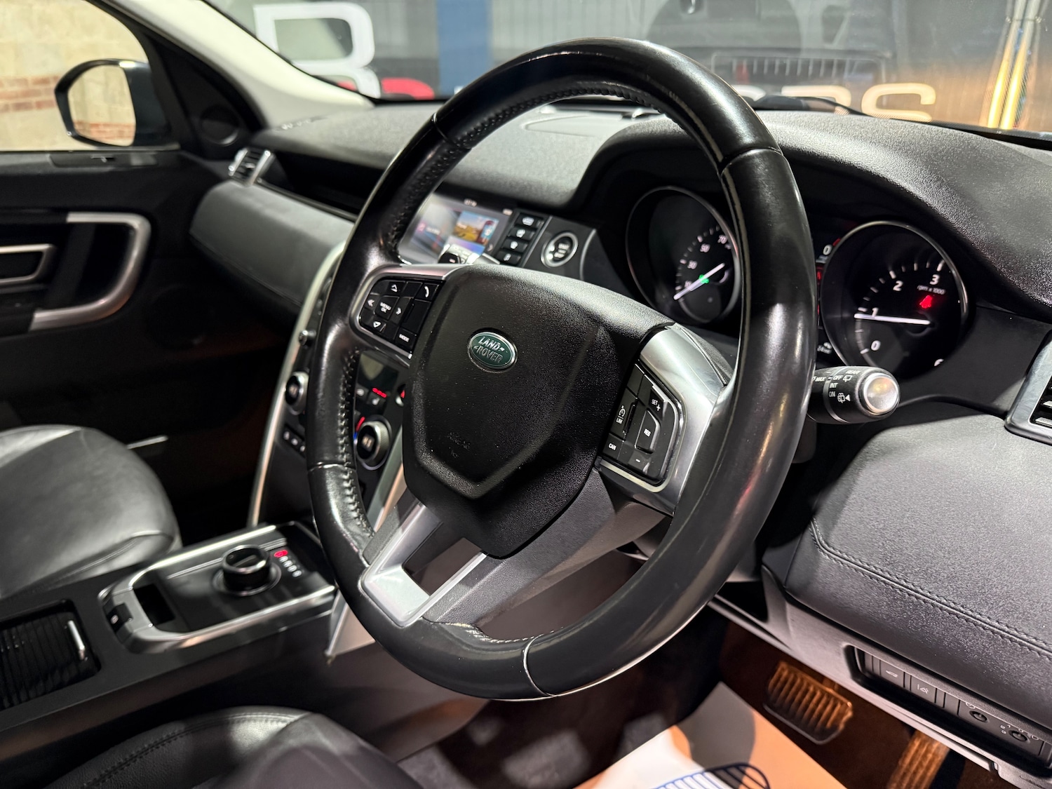 Used Land Rover Discovery Sport 2018 for sale - 77512730: Photo 23