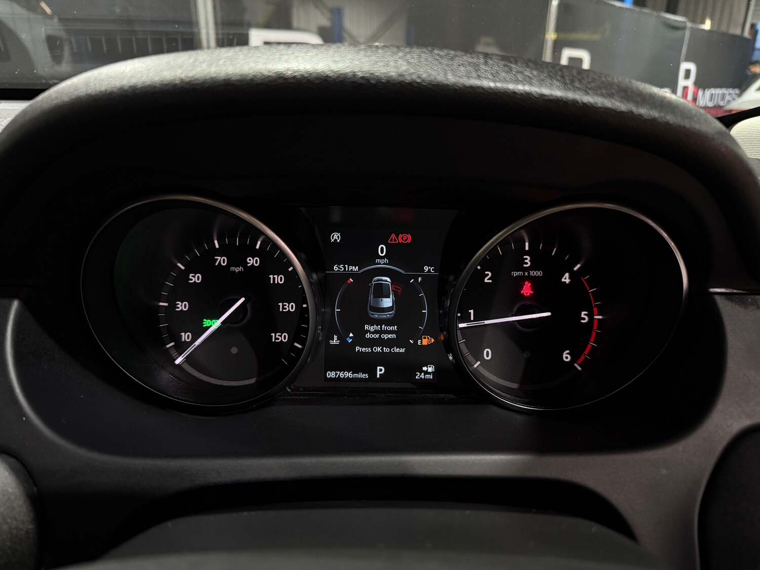 Used Land Rover Discovery Sport 2018 for sale - 77512730: Photo 30