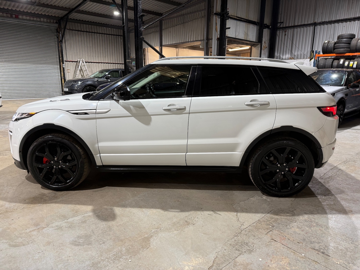 Used Land Rover Range Rover Evoque 2017 for sale - 77113416: Photo 5