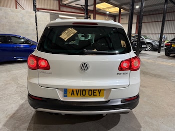 Used Volkswagen Tiguan 2010 for sale - 75598510: Photo