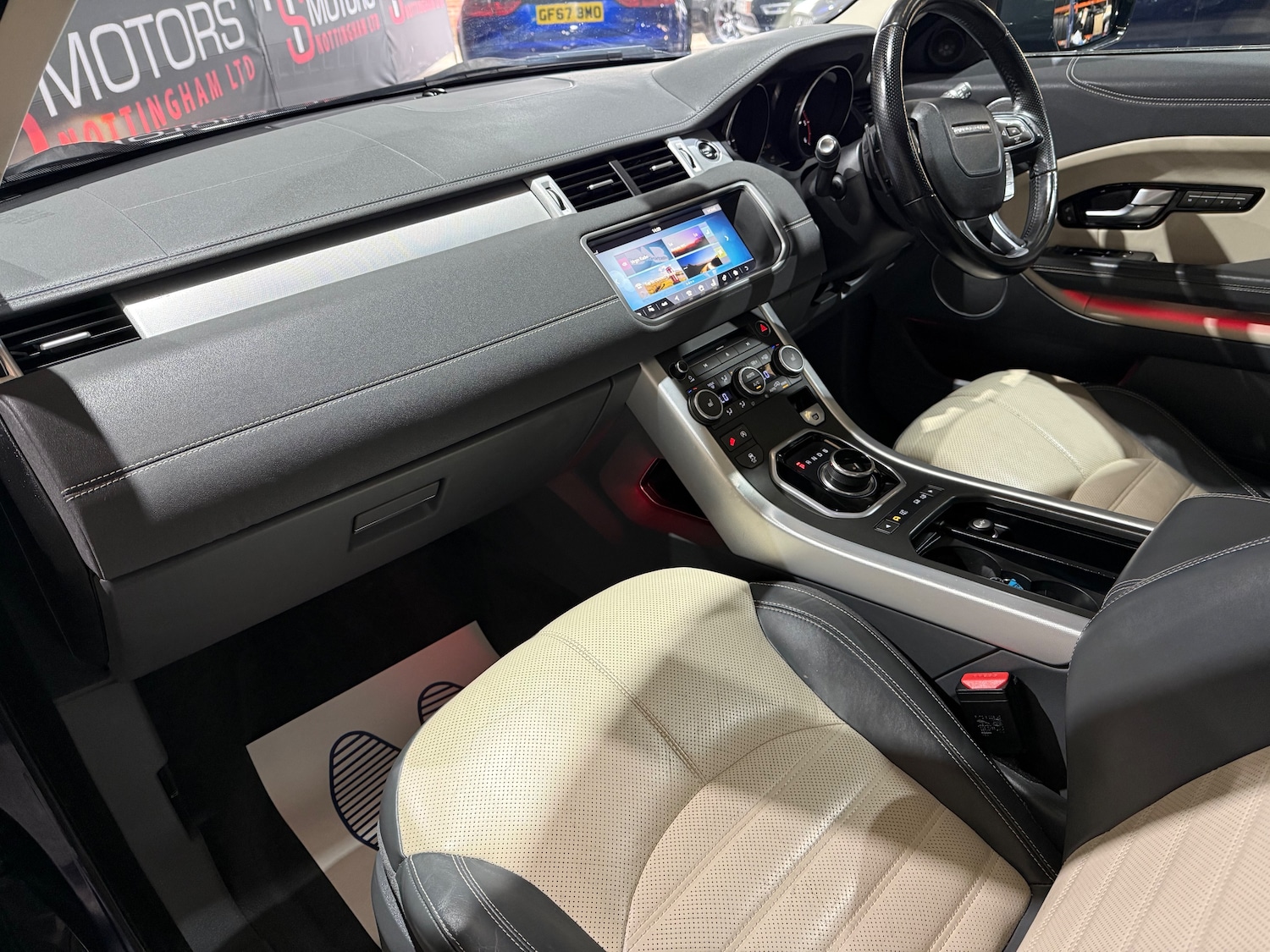 Used Land Rover Range Rover Evoque 2017 for sale - 77802574: Photo 22