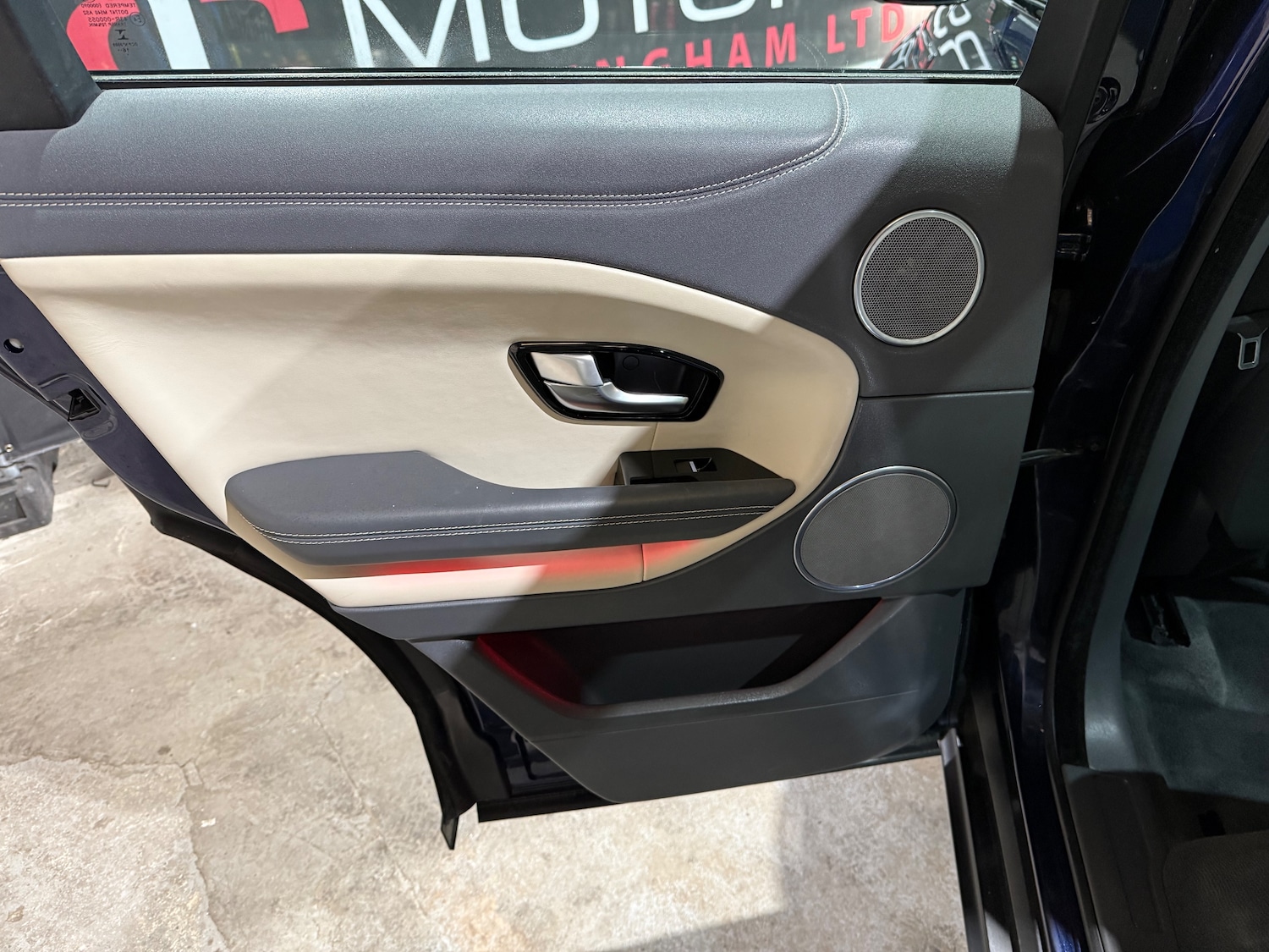 Used Land Rover Range Rover Evoque 2017 for sale - 77802574: Photo 31