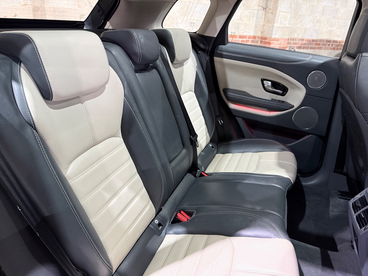 Used Land Rover Range Rover Evoque 2017 for sale - 77802574: Photo 34