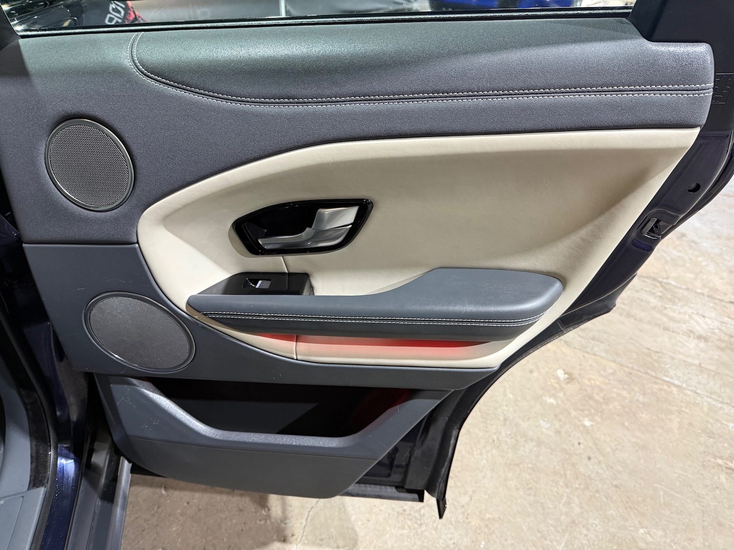 Used Land Rover Range Rover Evoque 2017 for sale - 77802574: Photo 35