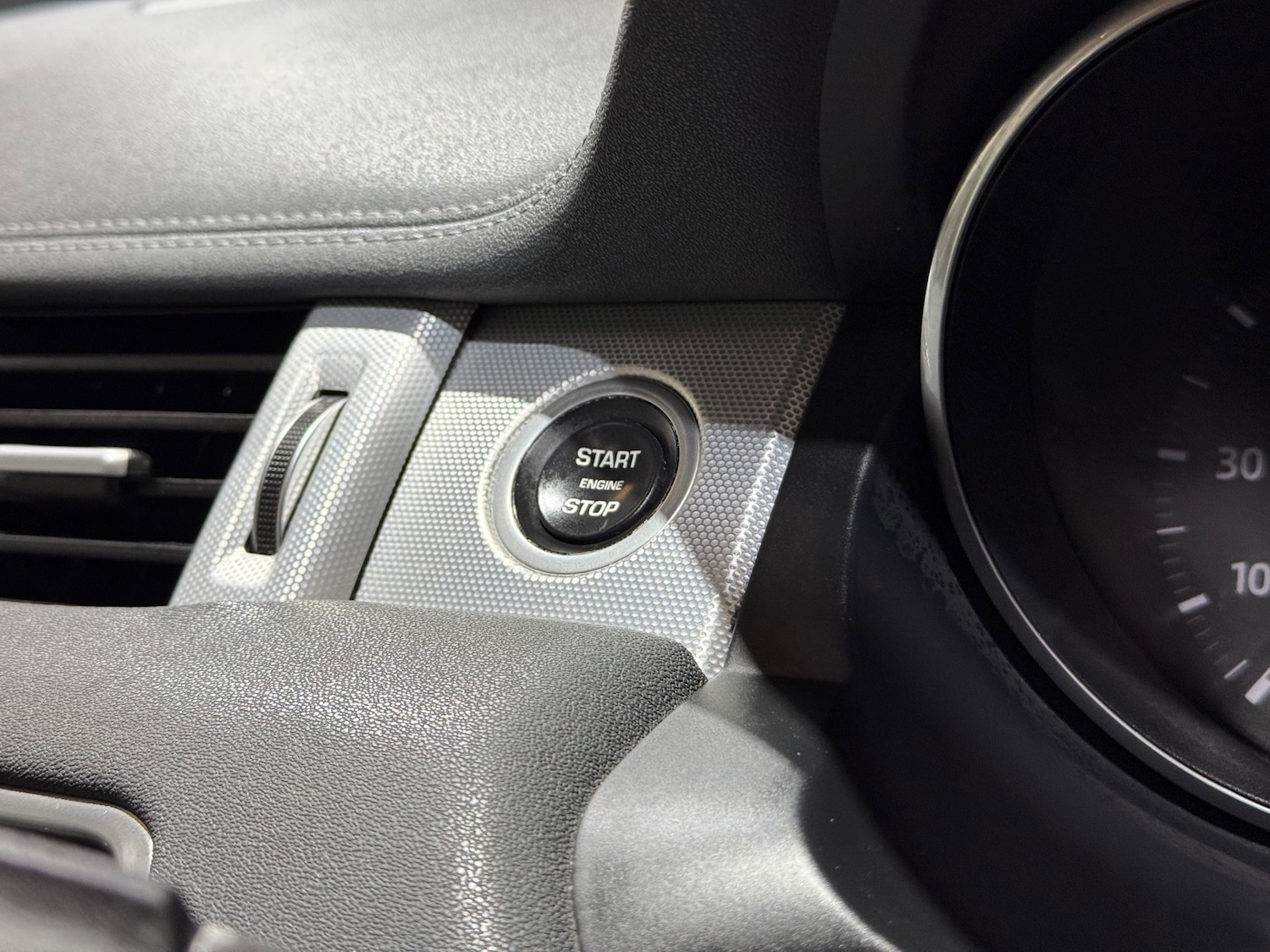 Used Land Rover Range Rover Evoque 2017 for sale - 77802574: Photo 55