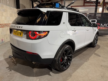 Used Land Rover Discovery Sport 2017 for sale - 78624932: Photo