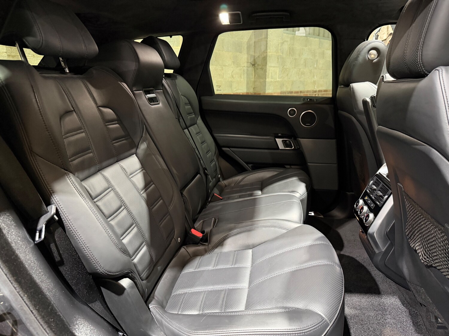 Used Land Rover Range Rover Sport 2017 for sale - 77935504: Photo 24