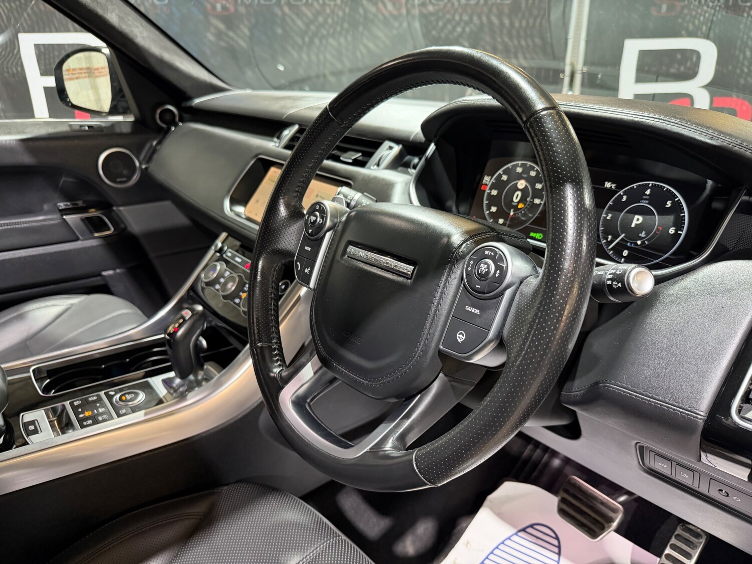 Used Land Rover Range Rover Sport 2017 for sale - 77935504: Photo 28