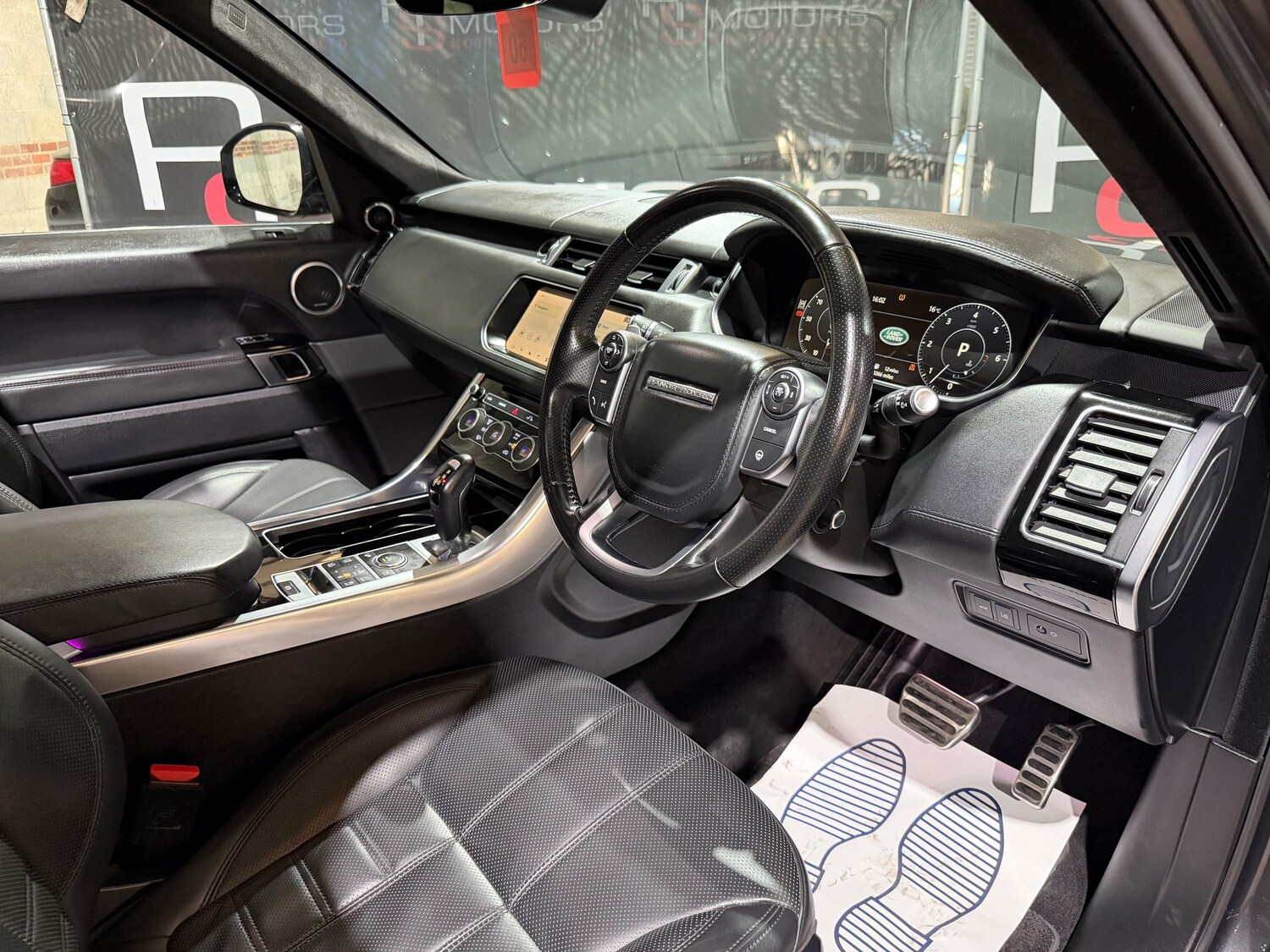 Used Land Rover Range Rover Sport 2017 for sale - 77935504: Photo 29