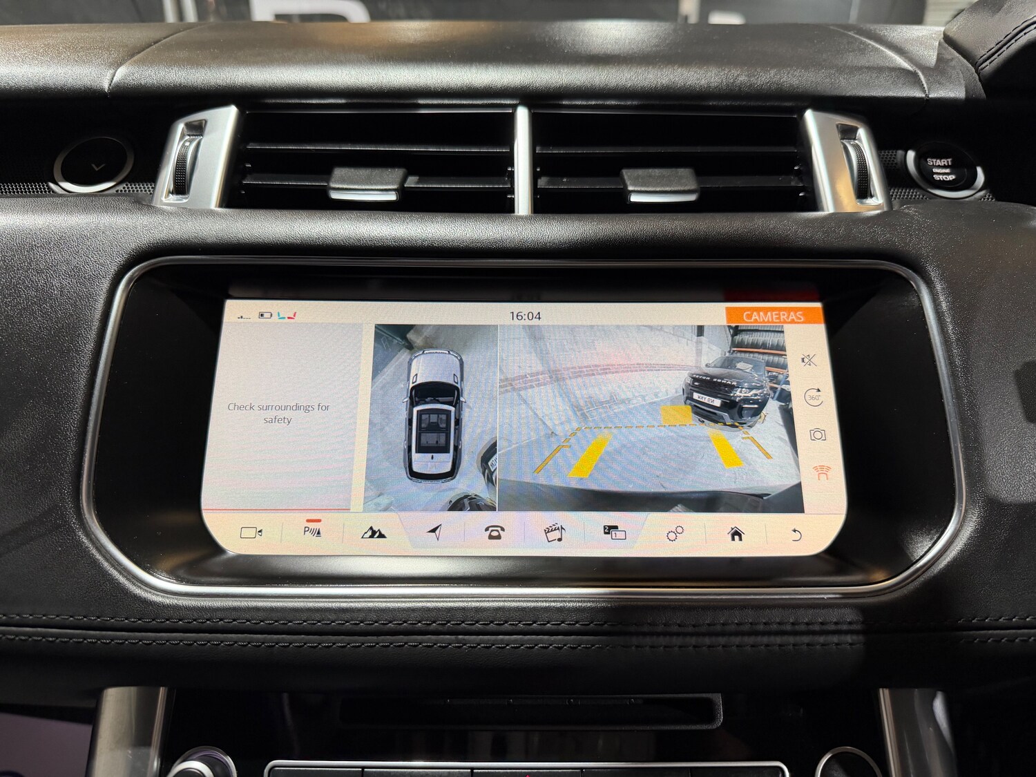 Used Land Rover Range Rover Sport 2017 for sale - 77935504: Photo 44