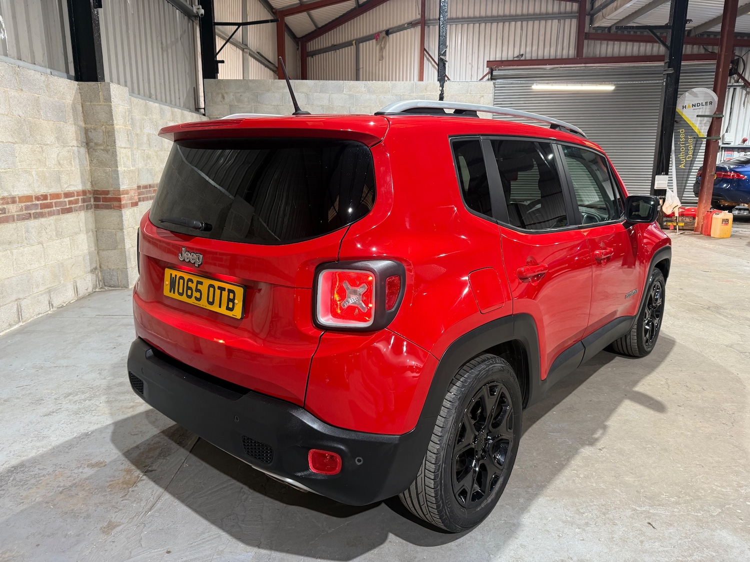 Used Jeep Renegade 2016 for sale - 76623771: Photo 3