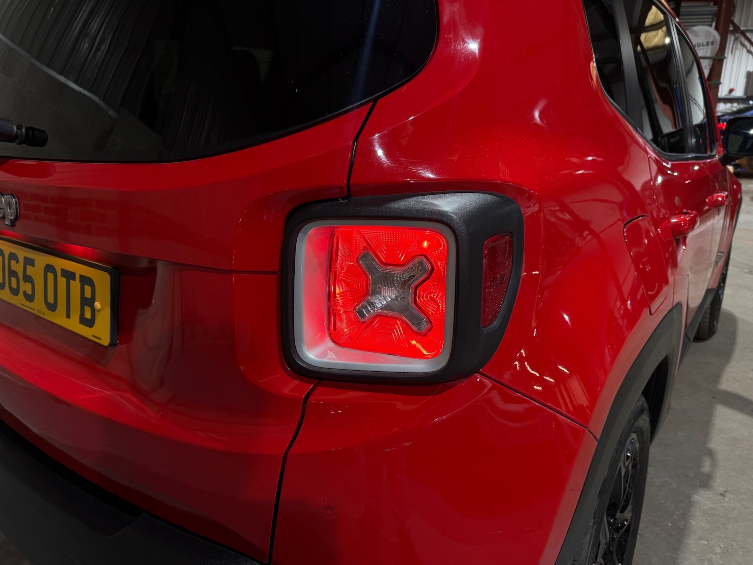 Used Jeep Renegade 2016 for sale - 76623771: Photo 38