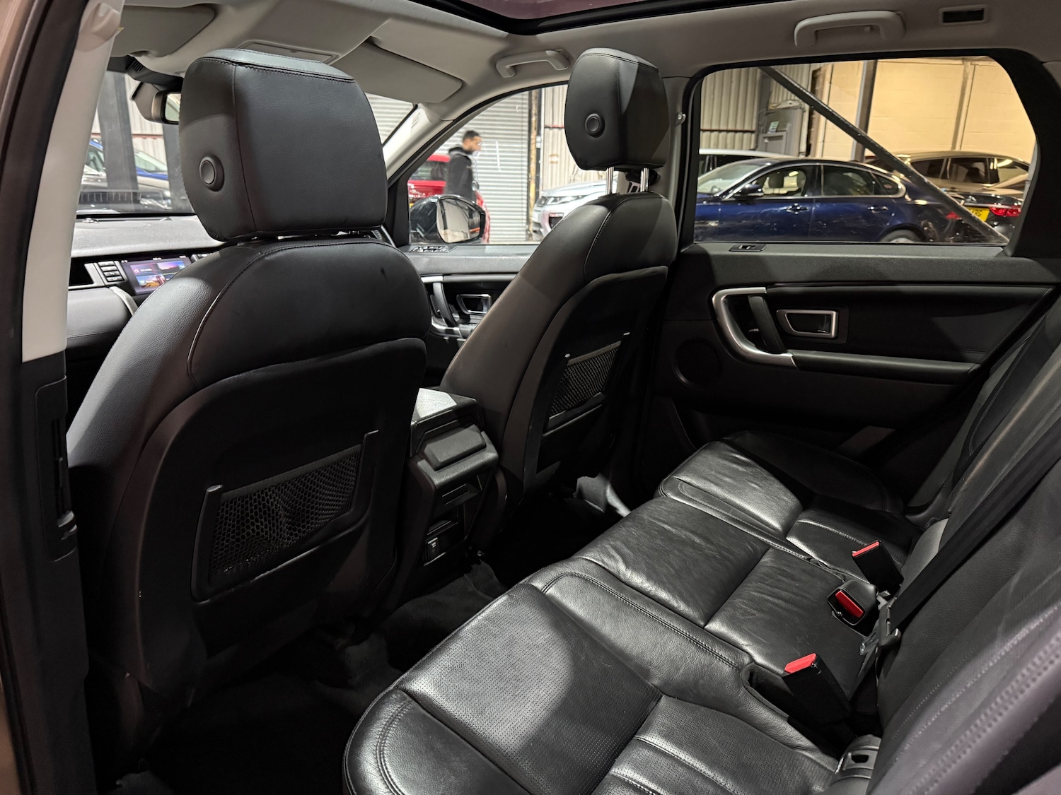 Used Land Rover Discovery Sport 2017 for sale - 76819706: Photo 15