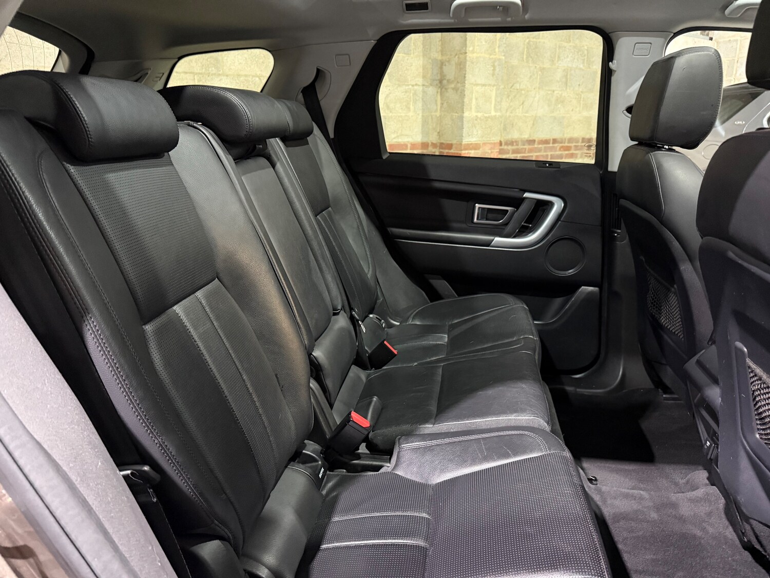 Used Land Rover Discovery Sport 2017 for sale - 76819706: Photo 25