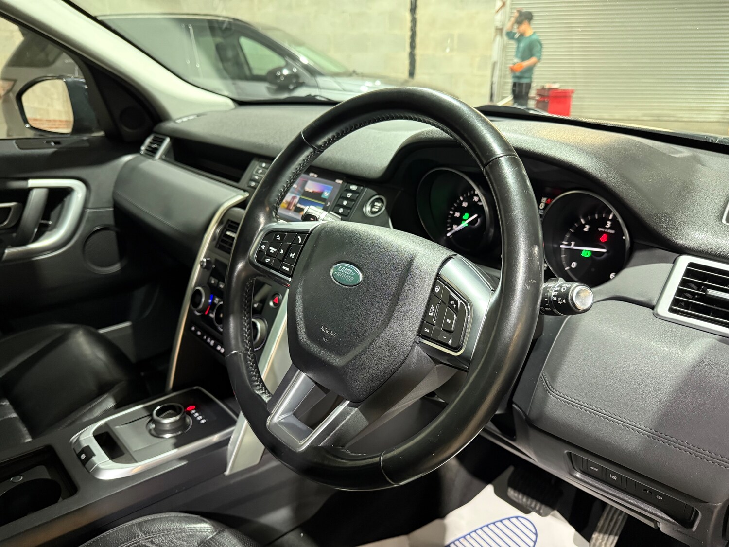 Used Land Rover Discovery Sport 2017 for sale - 76819706: Photo 29