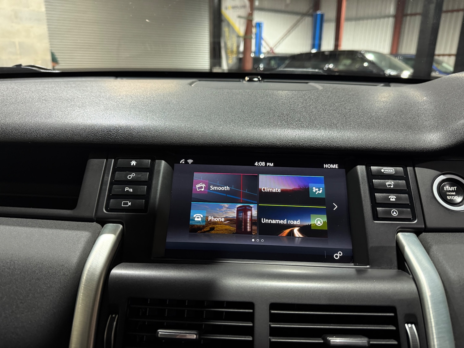 Used Land Rover Discovery Sport 2017 for sale - 76819706: Photo 40