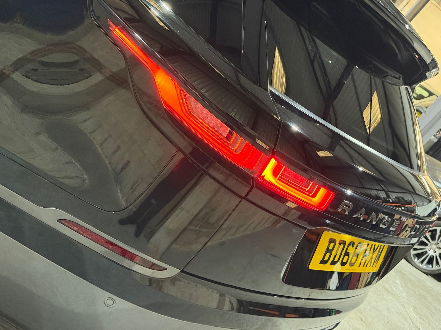 Used Land Rover Range Rover Velar 2018 for sale - 77779422: Photo 15