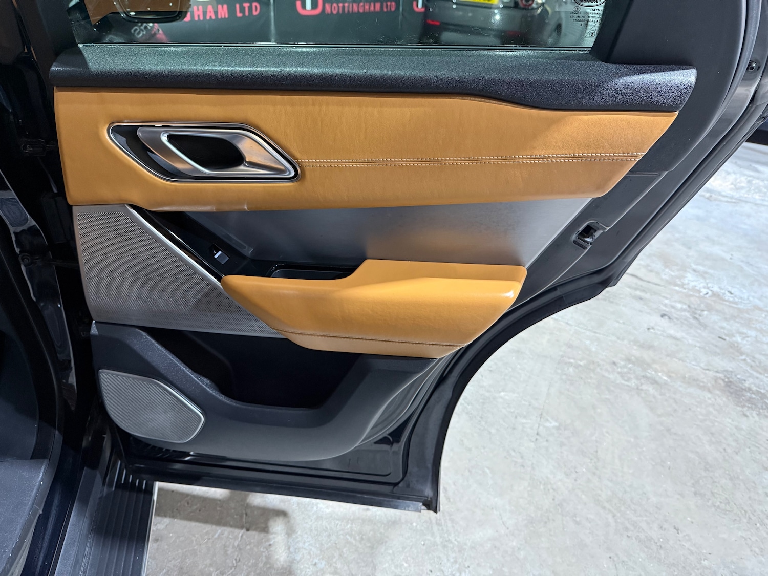 Used Land Rover Range Rover Velar 2018 for sale - 77779422: Photo 37