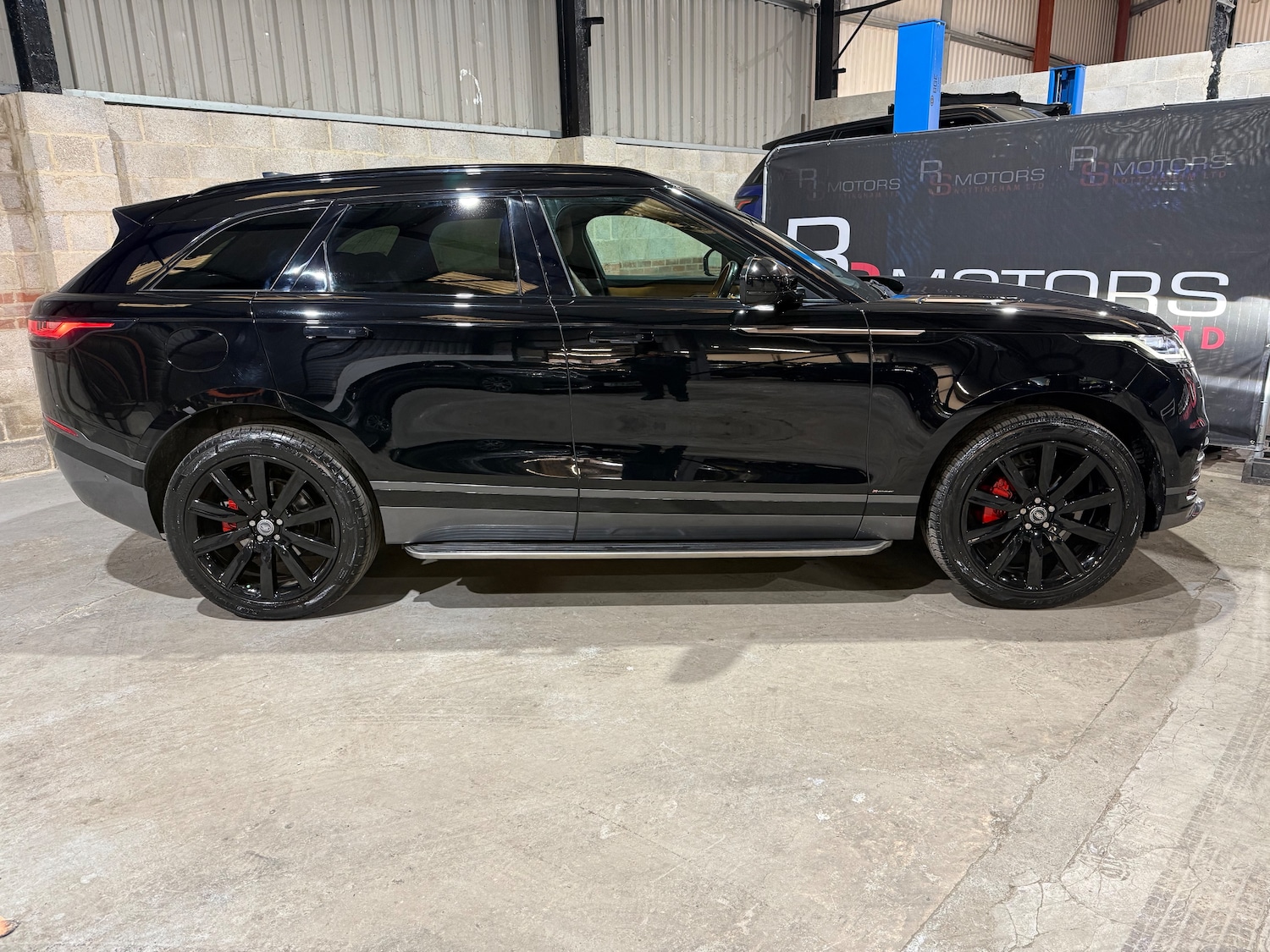 Used Land Rover Range Rover Velar 2018 for sale - 77779422: Photo 4