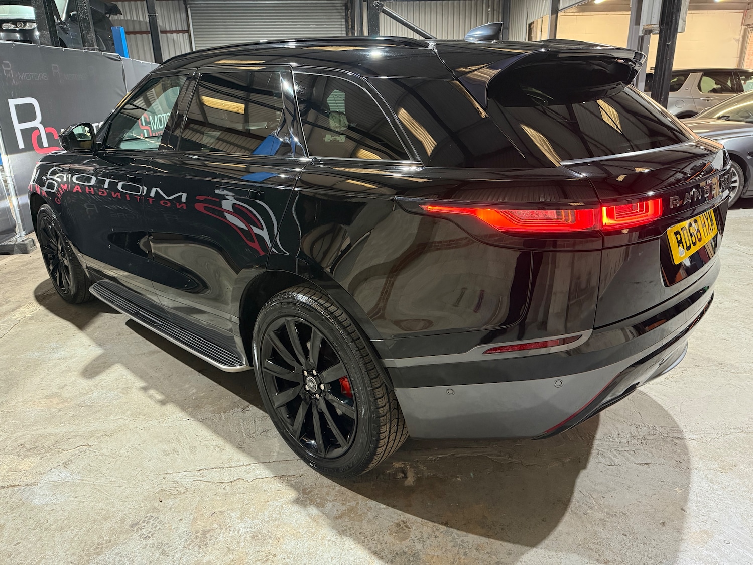 Used Land Rover Range Rover Velar 2018 for sale - 77779422: Photo 7