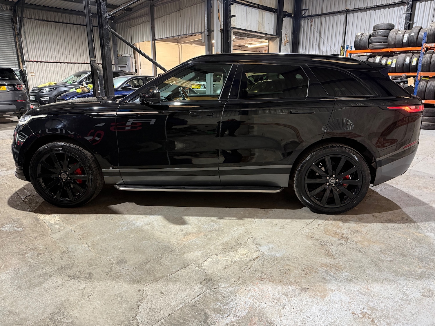 Used Land Rover Range Rover Velar 2018 for sale - 77779422: Photo 8